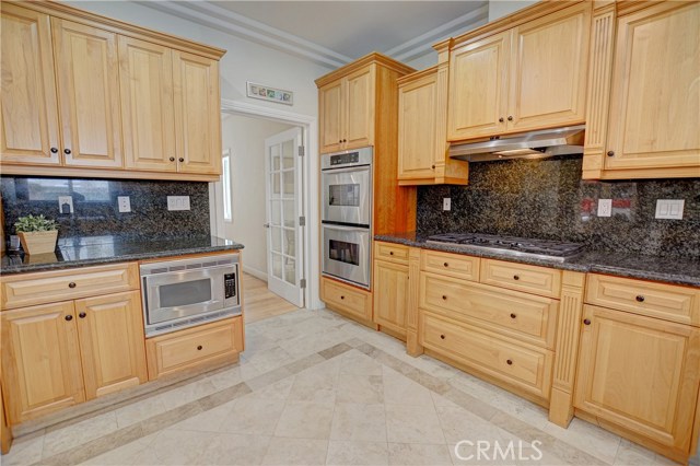 2110 Graham Avenue, Redondo Beach, California 90278, 4 Bedrooms Bedrooms, ,2 BathroomsBathrooms,Residential,Sold,Graham,SB17177228