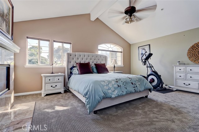 1901 Spreckels Lane, Redondo Beach, California 90278, 4 Bedrooms Bedrooms, ,3 BathroomsBathrooms,Residential,Sold,Spreckels,SB20206979