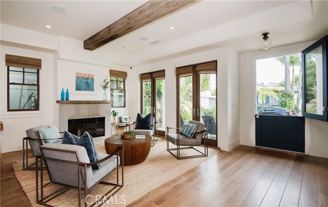 539 23rd Street, Manhattan Beach, California 90266, 5 Bedrooms Bedrooms, ,2 BathroomsBathrooms,Residential,Sold,23rd,SB21059502