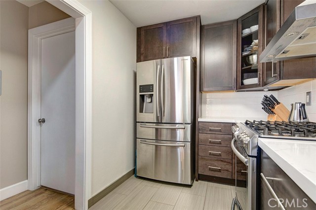 205 Francisca Avenue, Redondo Beach, California 90277, 3 Bedrooms Bedrooms, ,2 BathroomsBathrooms,Residential,Sold,Francisca,SB18035769