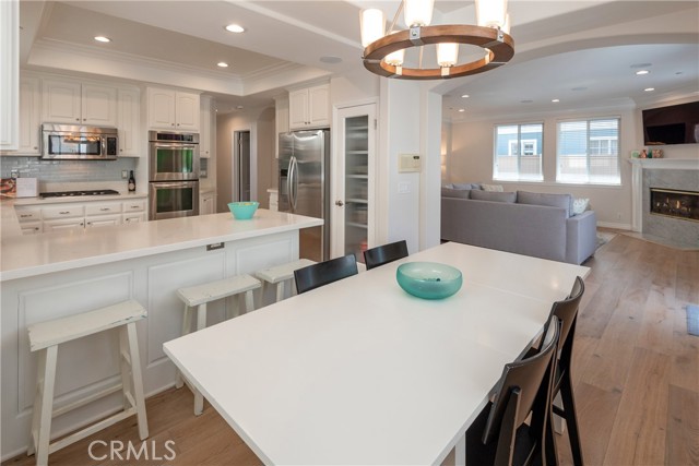 2227 Gates Avenue, Redondo Beach, California 90278, 4 Bedrooms Bedrooms, ,3 BathroomsBathrooms,Residential,Sold,Gates,SB21093316