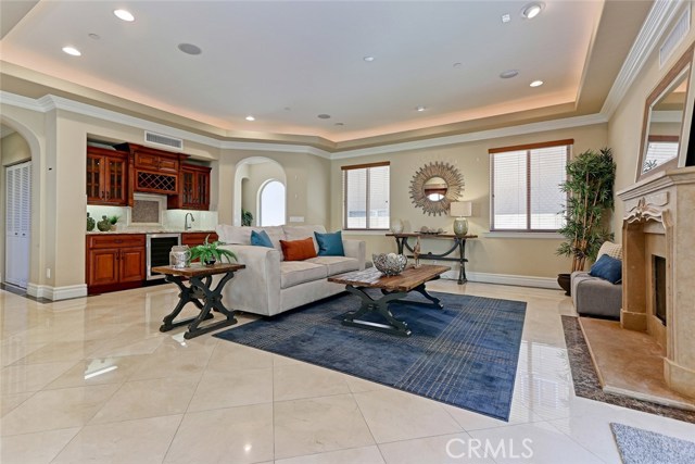 2419 Huntington Lane, Redondo Beach, California 90278, 4 Bedrooms Bedrooms, ,3 BathroomsBathrooms,Residential,Sold,Huntington,SB20180738