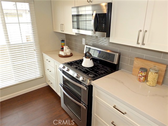 1104 Harkness Lane, Redondo Beach, California 90278, 3 Bedrooms Bedrooms, ,2 BathroomsBathrooms,Residential,Sold,Harkness,PW18238945