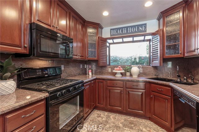 2606 Rindge Lane, Redondo Beach, California 90278, 3 Bedrooms Bedrooms, ,2 BathroomsBathrooms,Residential,Sold,Rindge,PV18005573