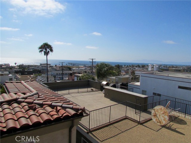 728 Sunset Drive, Hermosa Beach, California 90254, ,Residential Income,Sold,Sunset,SB18153868