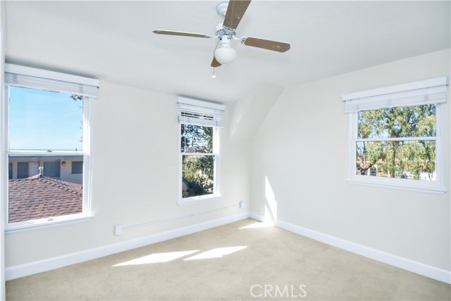 559 Avenue A, Redondo Beach, California 90277, 4 Bedrooms Bedrooms, ,2 BathroomsBathrooms,Residential,Sold,Avenue A,PV21028743