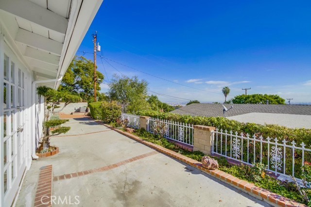 2051 Summerland Street, Rancho Palos Verdes, California 90275, 3 Bedrooms Bedrooms, ,1 BathroomBathrooms,Residential,Sold,Summerland,SB18022522