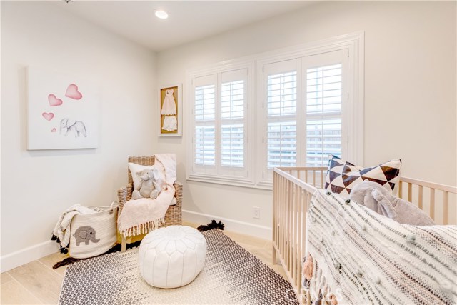 861 12th Court, Manhattan Beach, California 90266, 3 Bedrooms Bedrooms, ,1 BathroomBathrooms,Residential,Sold,12th,SB20006910