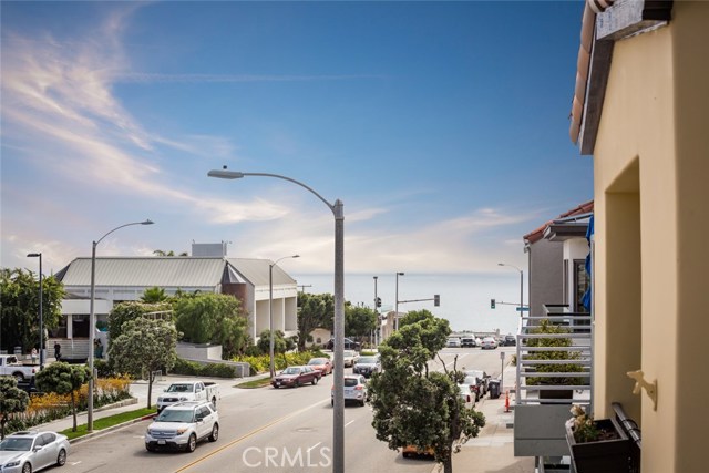 Again....June gloom...gorgeous ocean views right down the street.