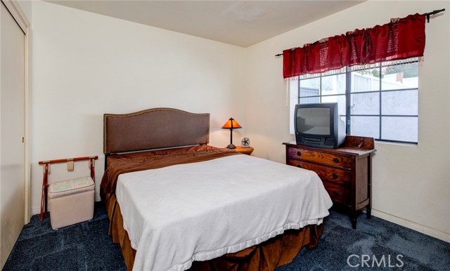 1924 Mathews Avenue, Redondo Beach, California 90278, 3 Bedrooms Bedrooms, ,2 BathroomsBathrooms,Residential,Sold,Mathews,SB19050062