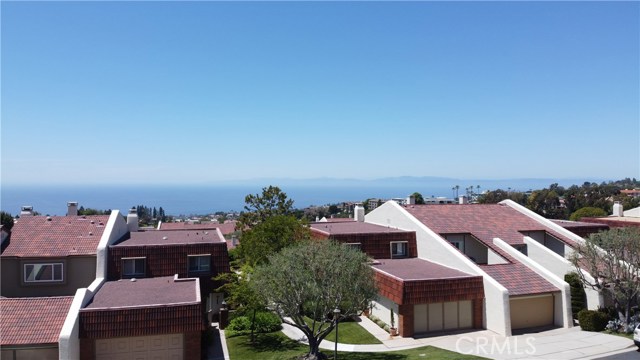 25 Cresta Verde Drive, Rolling Hills Estates, California 90274, 2 Bedrooms Bedrooms, ,2 BathroomsBathrooms,Residential,Sold,Cresta Verde,SB20087430