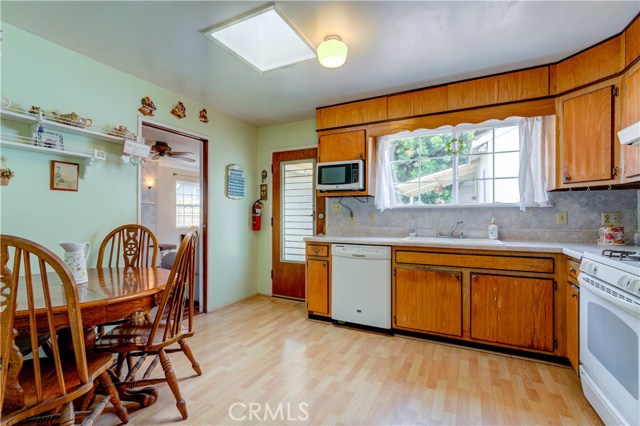 2609 184th Street, Redondo Beach, California 90278, 3 Bedrooms Bedrooms, ,2 BathroomsBathrooms,Residential,Sold,184th,SB20121348