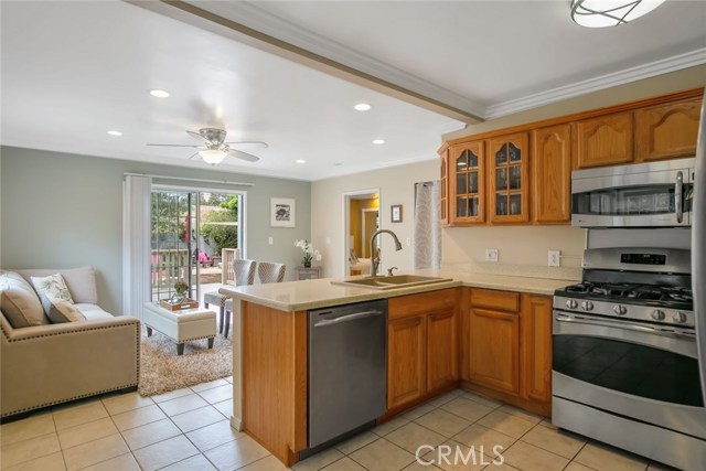 804 Firmona Avenue, Redondo Beach, California 90278, 3 Bedrooms Bedrooms, ,2 BathroomsBathrooms,Residential,Sold,Firmona,SB18217206