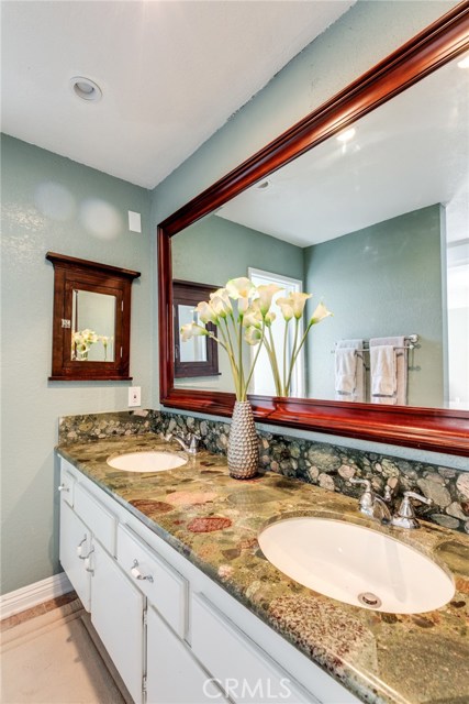 5987 Peacock Ridge Road, Rancho Palos Verdes, California 90275, 3 Bedrooms Bedrooms, ,3 BathroomsBathrooms,Residential,Sold,Peacock Ridge,SB18251842