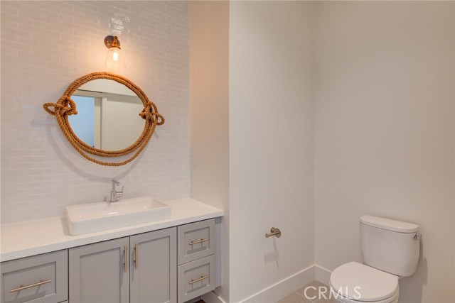 1920 Pacific Coast Highway, Redondo Beach, California 90277, 3 Bedrooms Bedrooms, ,2 BathroomsBathrooms,Residential,Sold,Pacific Coast Highway,OC20103865