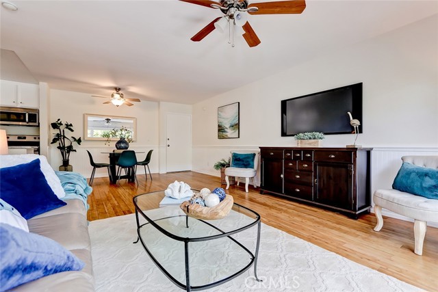 800 Camino Real, Redondo Beach, California 90277, 2 Bedrooms Bedrooms, ,2 BathroomsBathrooms,Residential,Sold,Camino Real,SB21118912