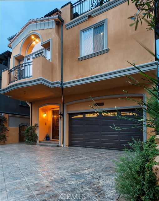 610 Juanita Avenue, Redondo Beach, California 90277, 4 Bedrooms Bedrooms, ,3 BathroomsBathrooms,Residential,Sold,Juanita,PV17121726