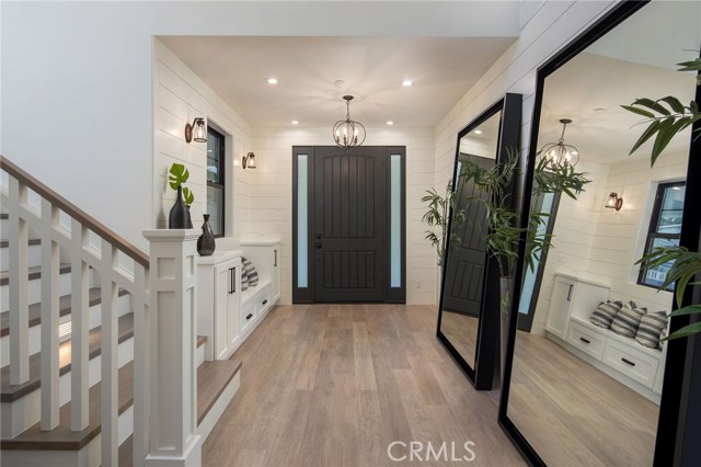 1761 11th Street, Manhattan Beach, California 90266, 5 Bedrooms Bedrooms, ,4 BathroomsBathrooms,Residential,Sold,11th,SB19152576