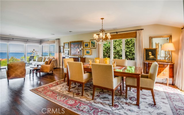 564 Via Media, Palos Verdes Estates, California 90274, 3 Bedrooms Bedrooms, ,3 BathroomsBathrooms,Residential,Sold,Via Media,PV18251119