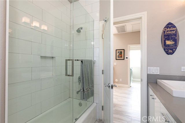 2005 Plant Avenue, Redondo Beach, California 90278, 4 Bedrooms Bedrooms, ,2 BathroomsBathrooms,Residential,Sold,Plant,SB20174146