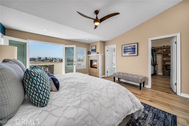 1244 9th Street, Hermosa Beach, California 90254, 5 Bedrooms Bedrooms, ,2 BathroomsBathrooms,Residential,Sold,9th,SB21081719