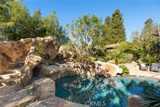 19 Misty Acres Road, Rolling Hills Estates, California 90274, 5 Bedrooms Bedrooms, ,2 BathroomsBathrooms,Residential,Sold,Misty Acres,PV21019854
