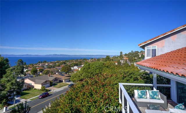 28125 LOBROOK Drive, Rancho Palos Verdes, California 90275, 4 Bedrooms Bedrooms, ,3 BathroomsBathrooms,Residential,Sold,LOBROOK,PV20005974