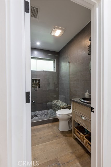 1631 19th Street, Manhattan Beach, California 90266, 5 Bedrooms Bedrooms, ,4 BathroomsBathrooms,Residential,Sold,19th,SB20082155