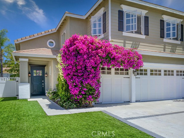 Detail Gallery Image 1 of 1 For 33 Marseille Way, Lake Forest,  CA 92610 - 4 Beds | 3/1 Baths
