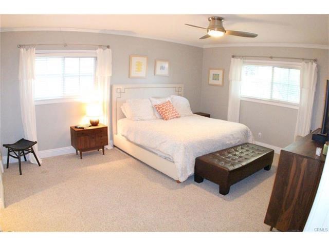 1412 Elm Avenue, Manhattan Beach, California 90266, 3 Bedrooms Bedrooms, ,2 BathroomsBathrooms,Residential,Sold,Elm,SB17069686