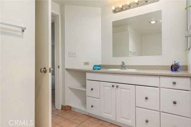 510 The Village, Redondo Beach, California 90277, 2 Bedrooms Bedrooms, ,2 BathroomsBathrooms,Residential,Sold,The Village,SB20133938