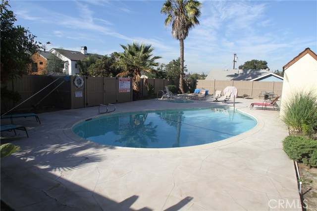 2 Bed Home for Sale in El Segundo, California