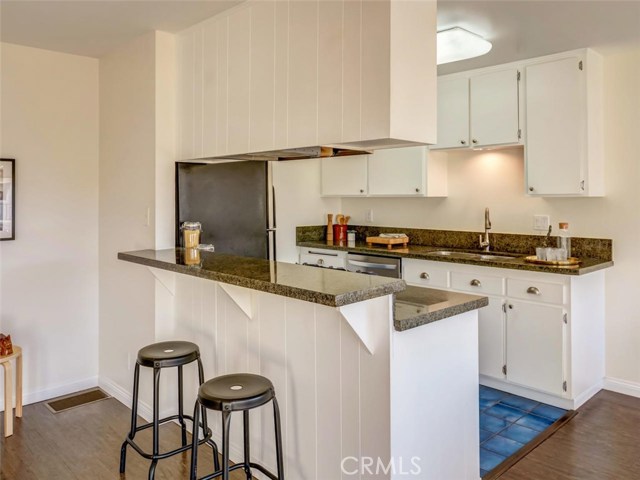 1720 Ardmore Avenue, Hermosa Beach, California 90254, 1 Bedroom Bedrooms, ,1 BathroomBathrooms,Residential,Sold,Ardmore,SB18284838