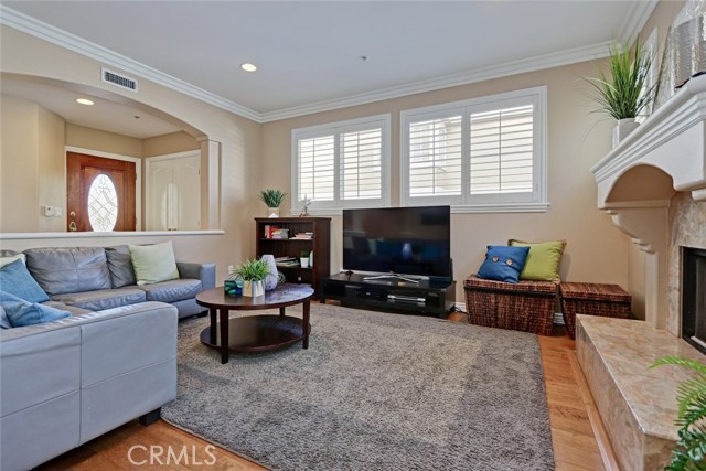 2004 Gates Avenue, Redondo Beach, California 90278, 4 Bedrooms Bedrooms, ,2 BathroomsBathrooms,Residential,Sold,Gates,SB18097486