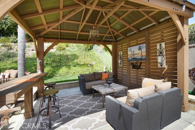 21 Santa Barbara Drive, Rancho Palos Verdes, California 90275, 4 Bedrooms Bedrooms, ,3 BathroomsBathrooms,Residential,Sold,Santa Barbara,PV20069918