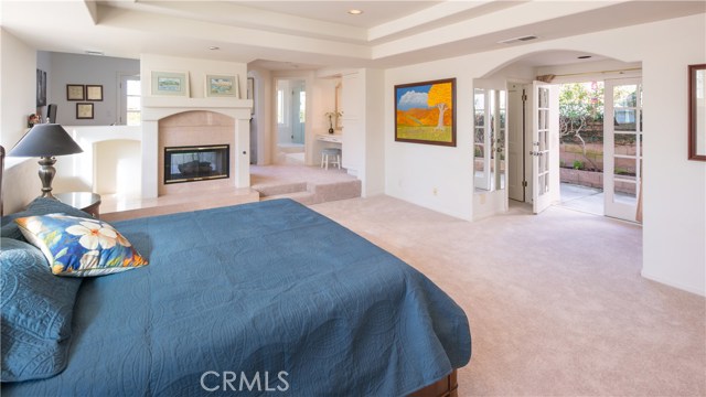 1021 Avenue D, Redondo Beach, California 90277, 4 Bedrooms Bedrooms, ,2 BathroomsBathrooms,Residential,Sold,Avenue D,SB21005310