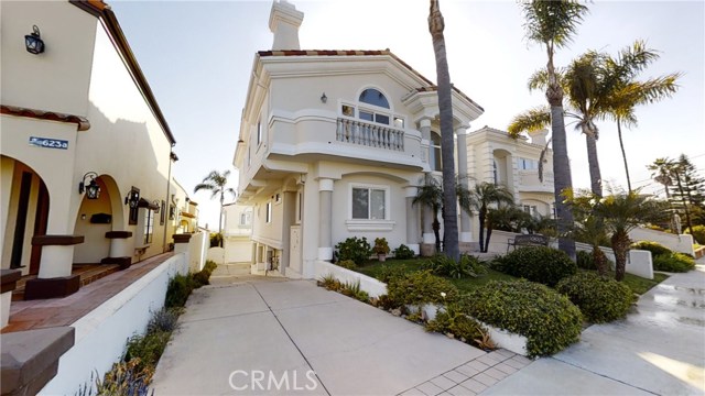 625 Lucia Avenue, Redondo Beach, California 90277, 3 Bedrooms Bedrooms, ,2 BathroomsBathrooms,Residential,Sold,Lucia,SB20075616