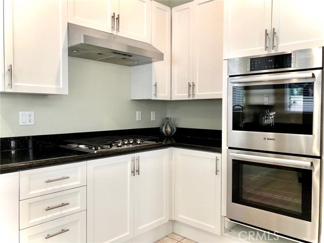 2220 Rockefeller Lane, Redondo Beach, California 90278, 3 Bedrooms Bedrooms, ,2 BathroomsBathrooms,Residential,Sold,Rockefeller,PV19241545