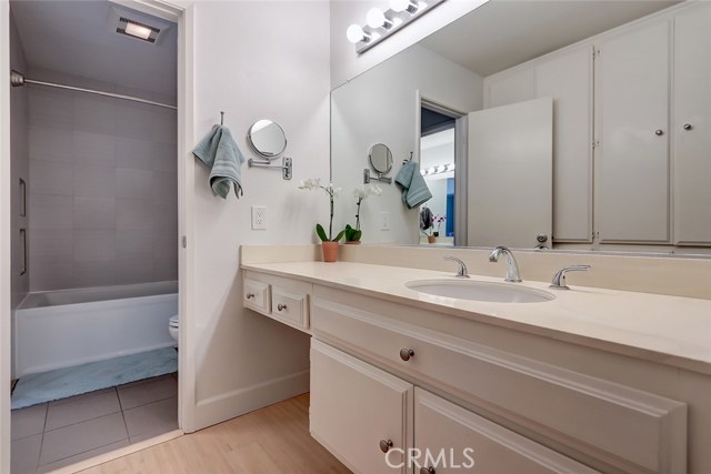 2520 Graham Avenue, Redondo Beach, California 90278, 2 Bedrooms Bedrooms, ,1 BathroomBathrooms,Residential,Sold,Graham,SB20150608