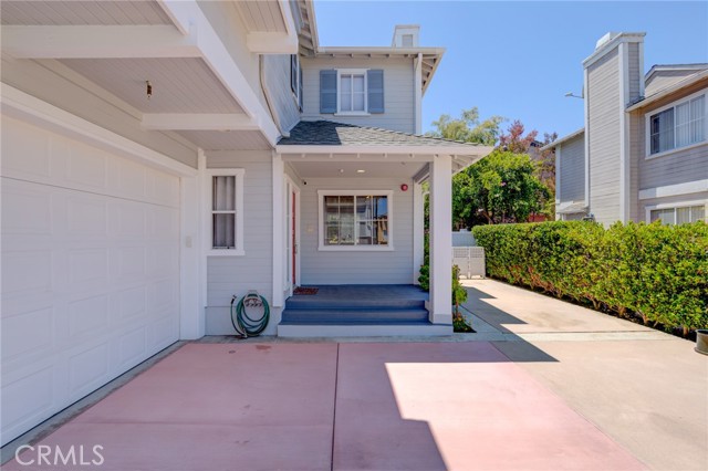 2406 Carnegie Lane, Redondo Beach, California 90278, 3 Bedrooms Bedrooms, ,2 BathroomsBathrooms,Residential,Sold,Carnegie,PV21150656