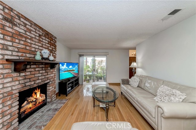 1720 Harriman Lane, Redondo Beach, California 90278, 4 Bedrooms Bedrooms, ,2 BathroomsBathrooms,Residential,Sold,Harriman,SB20111040