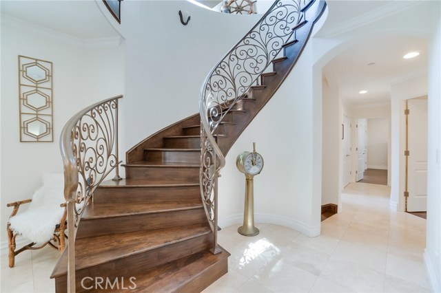 523 Lucia Avenue, Redondo Beach, California 90277, 4 Bedrooms Bedrooms, ,4 BathroomsBathrooms,Residential,Sold,Lucia,SB18107148