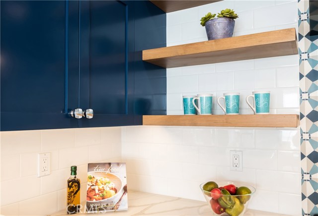 1135 Stanford Avenue, Redondo Beach, California 90278, 3 Bedrooms Bedrooms, ,2 BathroomsBathrooms,Residential,Sold,Stanford,SB19097664