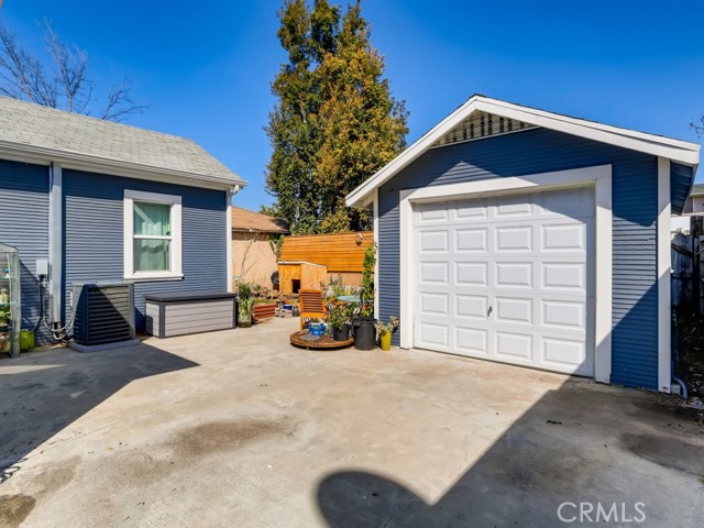 3 Bed Home for Sale in Los Angeles, California