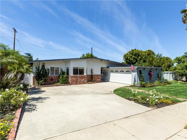 1811 Santa Rena Drive, Rancho Palos Verdes, California 90275, 4 Bedrooms Bedrooms, ,3 BathroomsBathrooms,Residential,Sold,Santa Rena,PV17155978