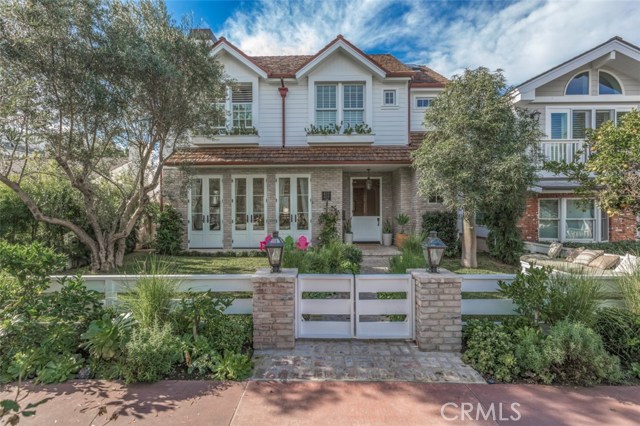 Photo of 423 Belvue Lane, Newport Beach, CA 92661
