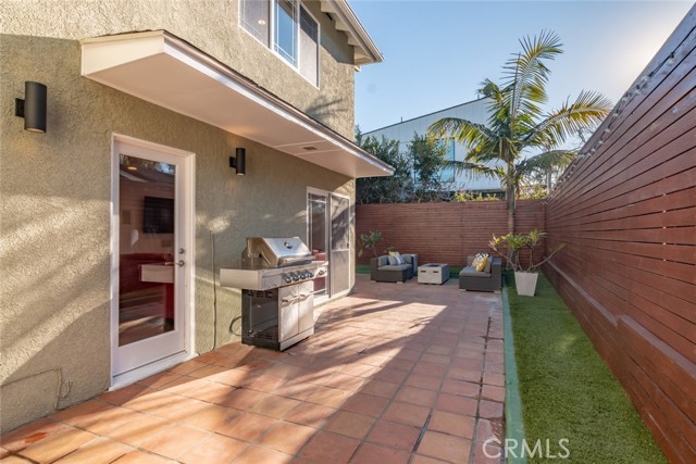 706 Serpentine Street, Redondo Beach, California 90277, 4 Bedrooms Bedrooms, ,2 BathroomsBathrooms,Residential,Sold,Serpentine,SB21039323