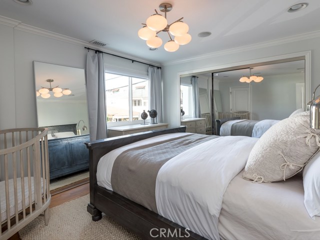 410 31st Street, Manhattan Beach, California 90266, 3 Bedrooms Bedrooms, ,2 BathroomsBathrooms,Residential,Sold,31st,SB20024556