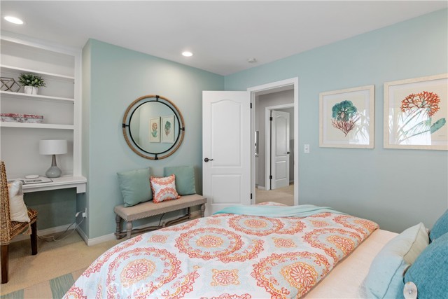 519 Juanita Avenue, Redondo Beach, California 90277, 5 Bedrooms Bedrooms, ,2 BathroomsBathrooms,Residential,Sold,Juanita,SB21138287