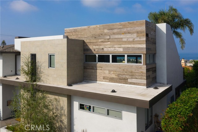 801 Ocean Drive, Hermosa Beach, California 90254, 4 Bedrooms Bedrooms, ,5 BathroomsBathrooms,Residential,Sold,Ocean,SB19222362